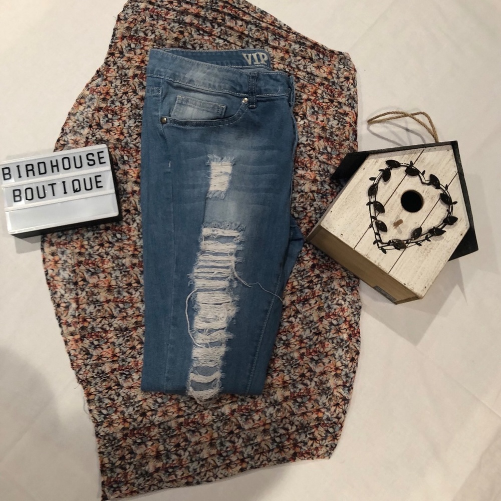 V.I.P Ripped Blue Jeans - Picture 5 of 5